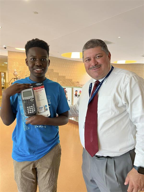 Interdistrict Discovery School / Homepage